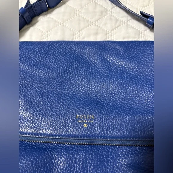FOSSIL Preston Royal Blue Pebble Grain Leather Flap Crossbody Bag #ZB5875 - Picture 2 of 14